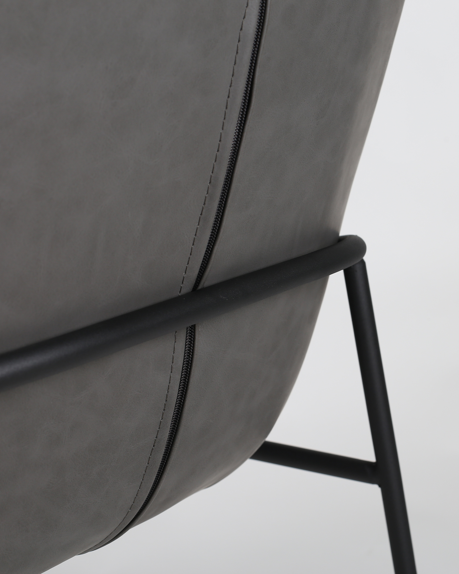 Kursi Makan Kulit Dengan Lengan Kursi Makan Kulit Dengan Lengan