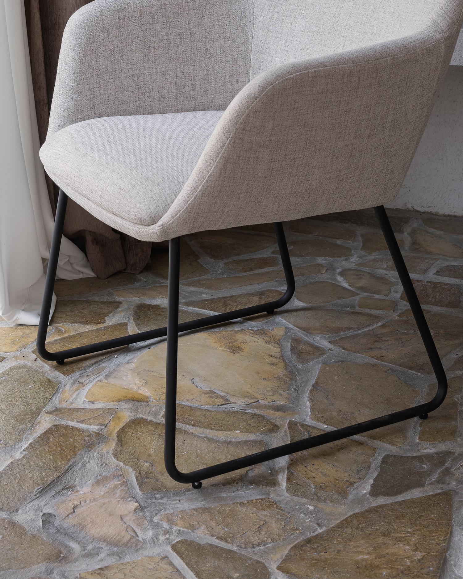 Kursi ruang makan yang bergaya Kursi ruang makan yang bergaya