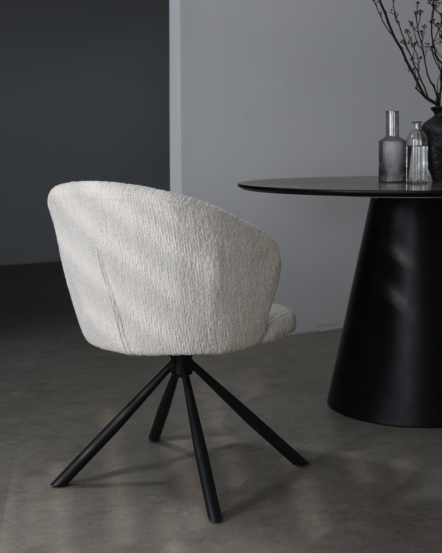 Kursi ruang makan putar putih Kursi ruang makan putar putih