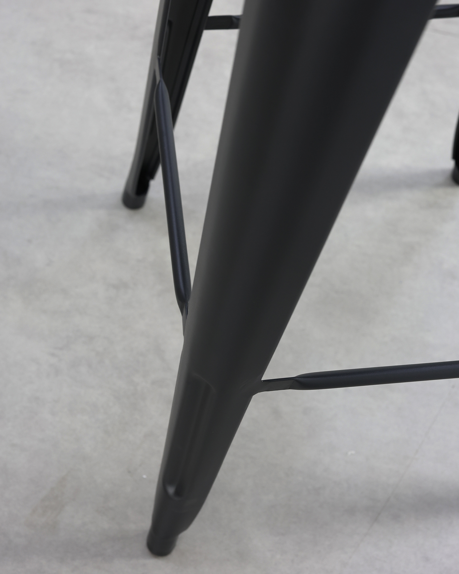 Kursi desain makan hitam retro Kursi desain makan hitam retro